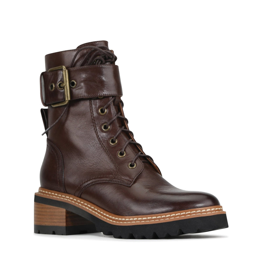 EOS Line Boot Chestnut